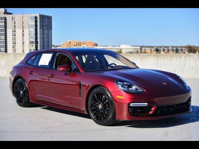 2022 Porsche Panamera GTS