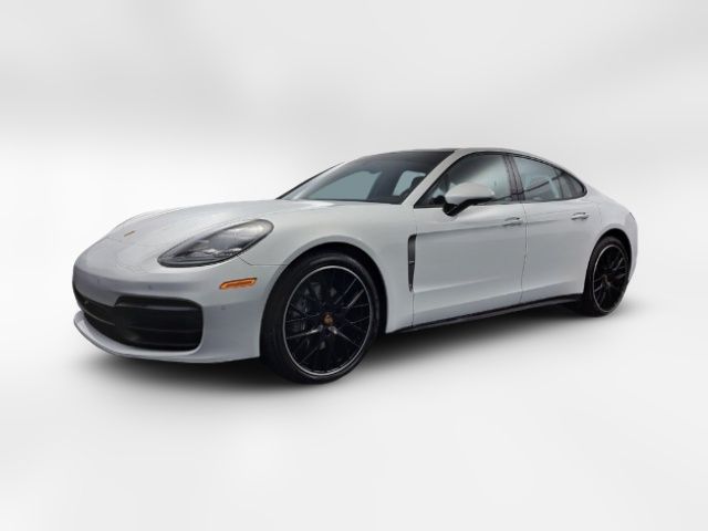 2022 Porsche Panamera 