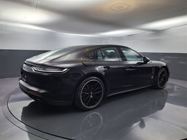 2022 Porsche Panamera Platinum Edition