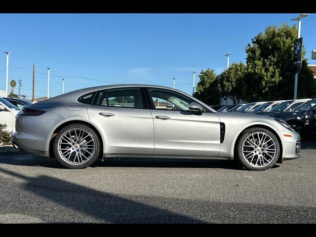 2022 Porsche Panamera Platinum Edition