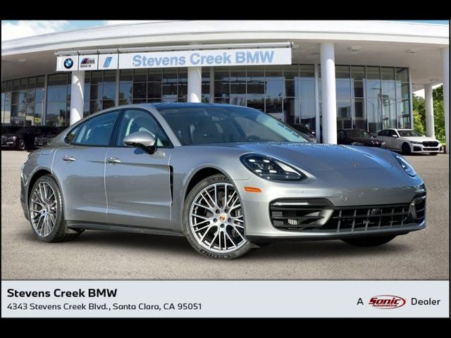 2022 Porsche Panamera Platinum Edition