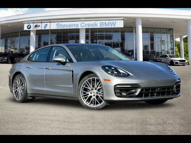 2022 Porsche Panamera Platinum Edition