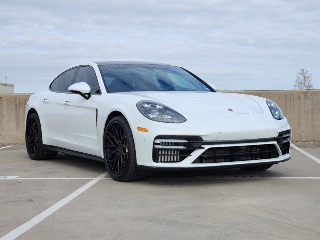 2022 Porsche Panamera Turbo S