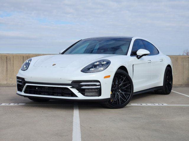 2022 Porsche Panamera Turbo S