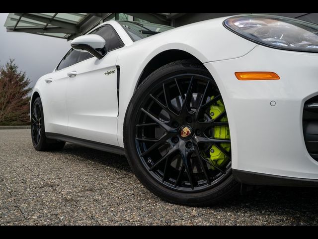 2022 Porsche Panamera E-Hybrid 4S