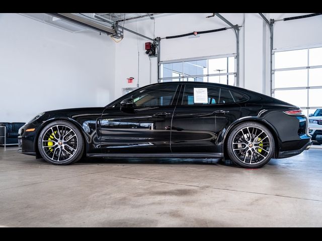 2022 Porsche Panamera E-Hybrid 4S