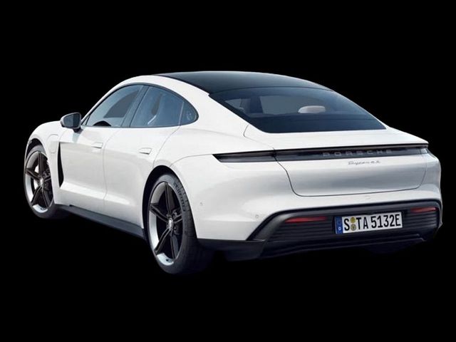 2022 Porsche Taycan 4S