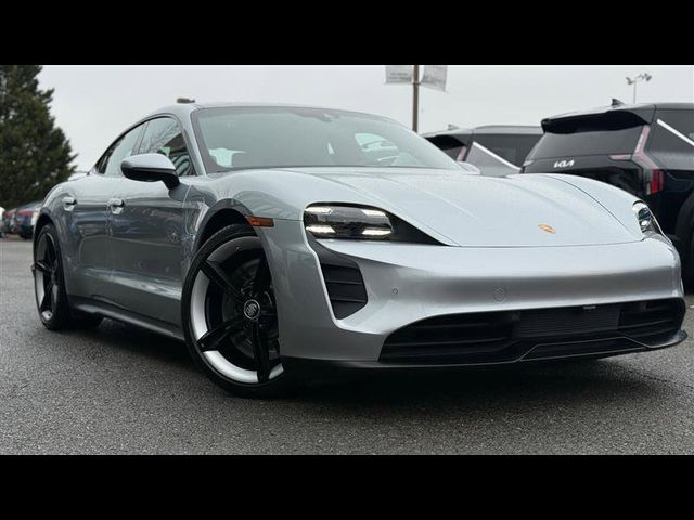2022 Porsche Taycan 4S