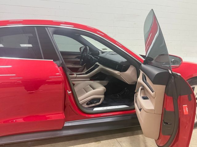 2022 Porsche Taycan 4S