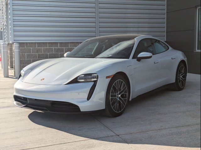 2022 Porsche Taycan Base