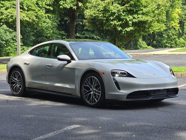 2022 Porsche Taycan Base