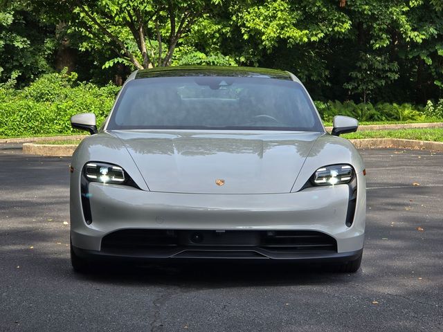 2022 Porsche Taycan Base