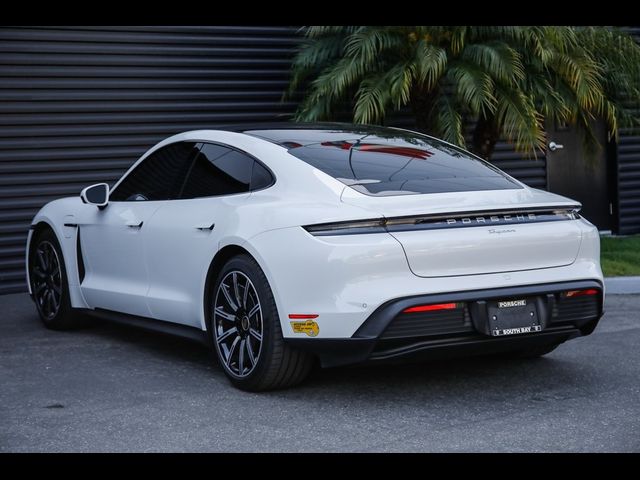 2022 Porsche Taycan Base