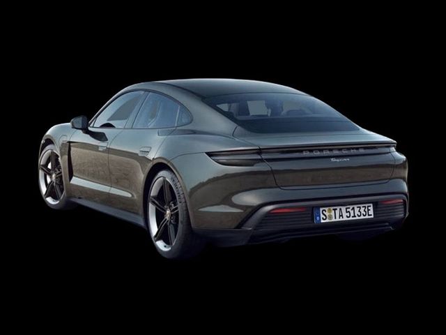 2022 Porsche Taycan Base