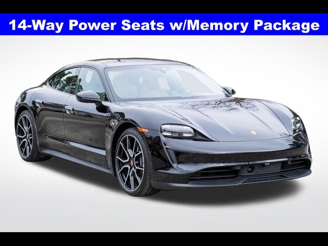 2022 Porsche Taycan Base