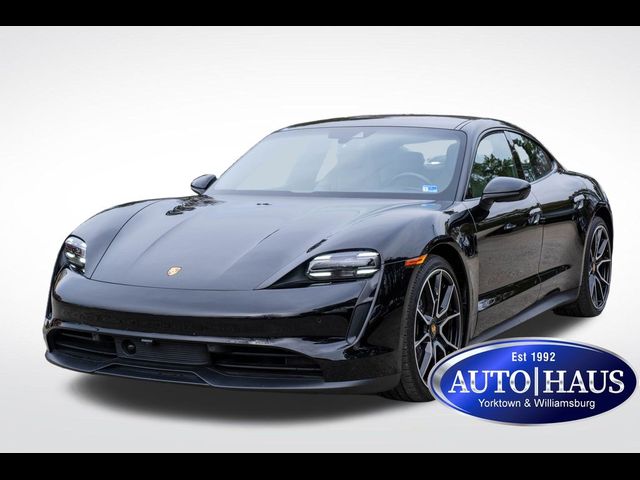 2022 Porsche Taycan Base
