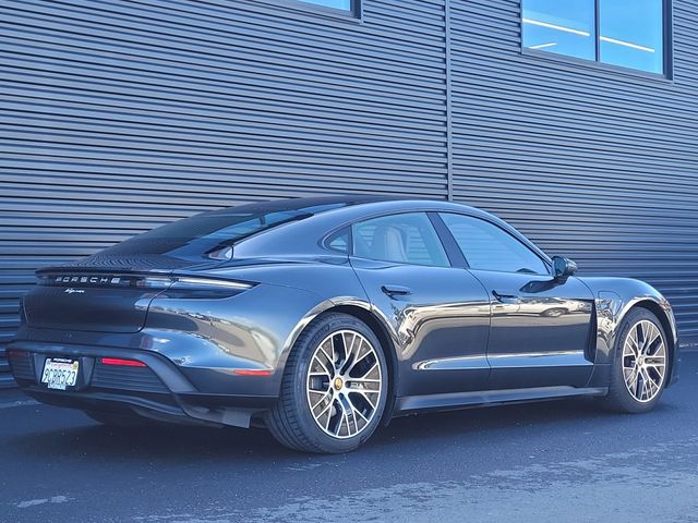 2022 Porsche Taycan Base