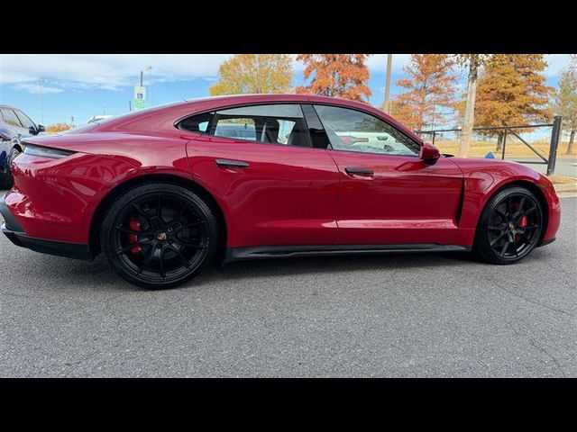 2022 Porsche Taycan GTS