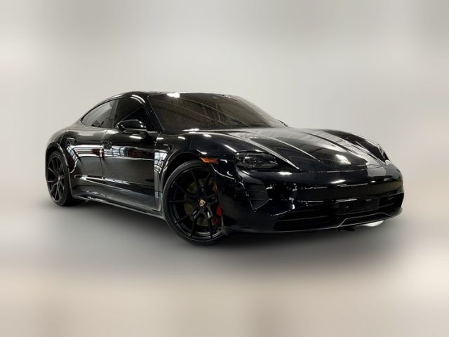2022 Porsche Taycan GTS