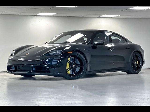 2022 Porsche Taycan Turbo S