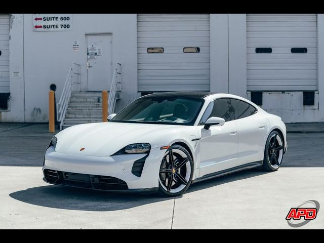 2022 Porsche Taycan Turbo S