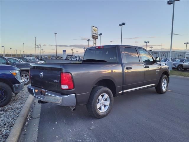 2022 Ram 1500 Classic SLT