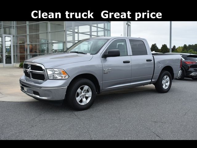 2022 Ram 1500 Classic SLT