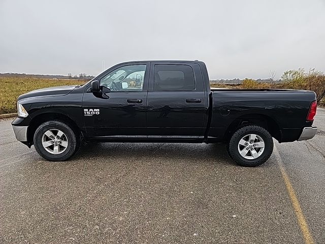 2022 Ram 1500 Classic SLT