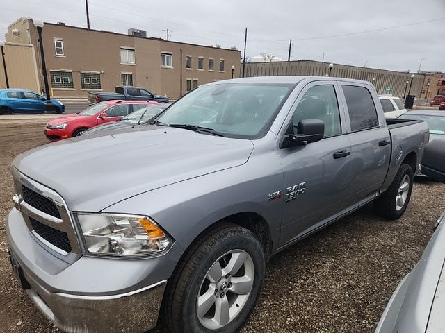 2022 Ram 1500 Classic SLT