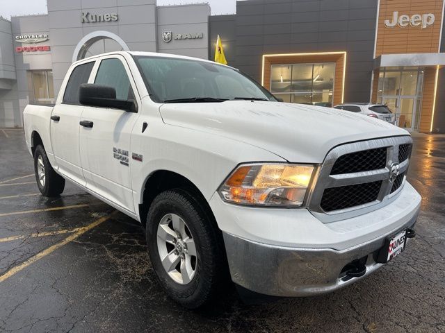 2022 Ram 1500 Classic SLT