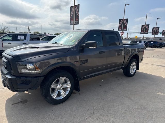 2022 Ram 1500 Classic Warlock