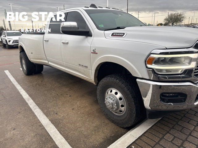 2022 Ram 3500 Laramie