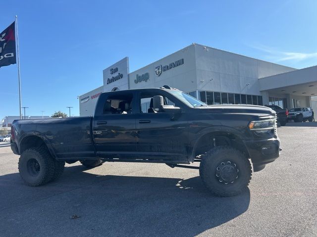 2022 Ram 3500 Laramie