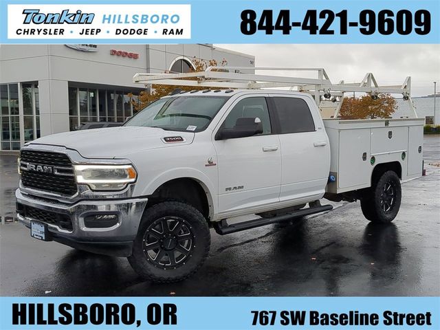 2022 Ram 3500 SLT