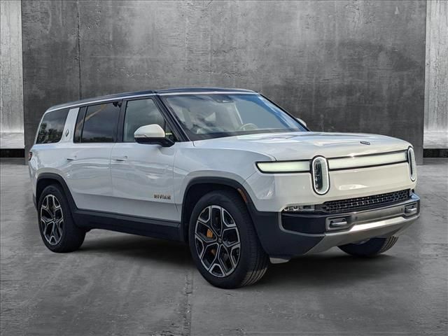 2022 Rivian R1S Launch Edition