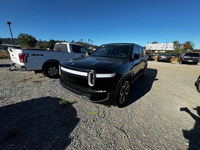 2022 Rivian R1S Launch Edition