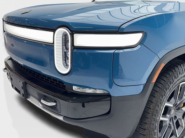 2022 Rivian R1T Adventure Package