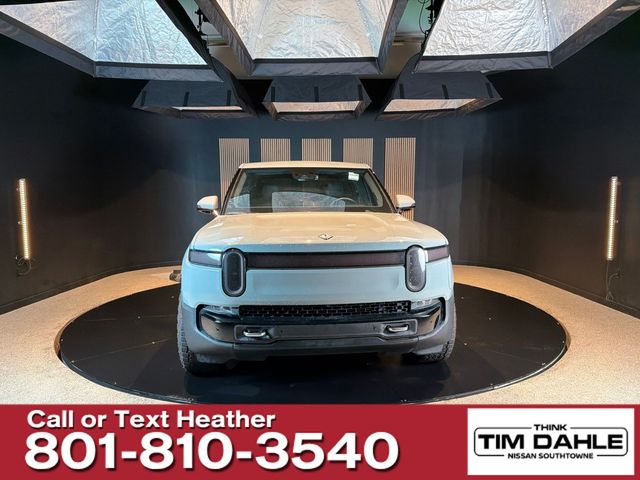 2022 Rivian R1T Adventure Package