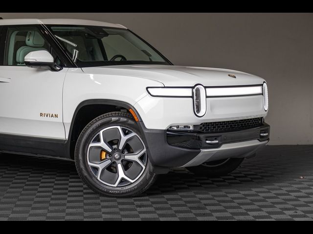 2022 Rivian R1T Adventure Package