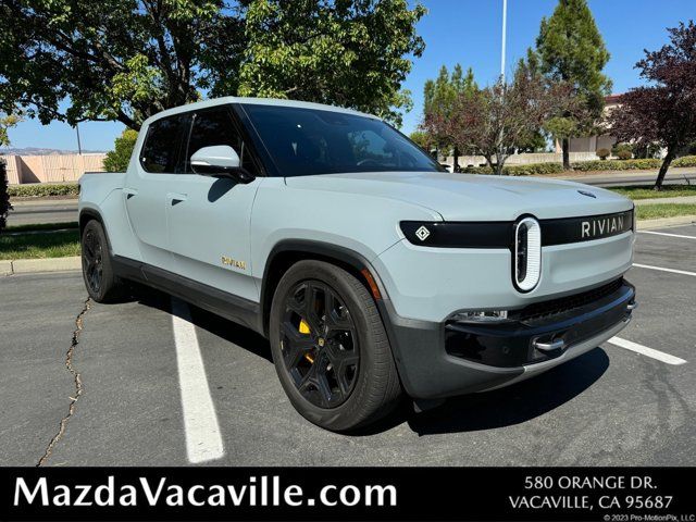 2022 Rivian R1T Adventure Package