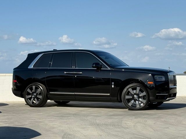 2022 Rolls-Royce Cullinan Base