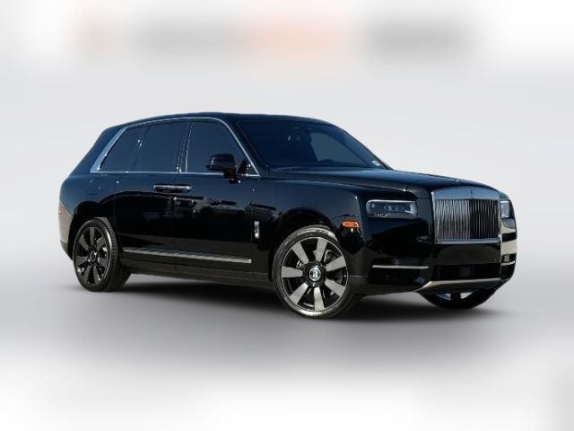 2022 Rolls-Royce Cullinan Base