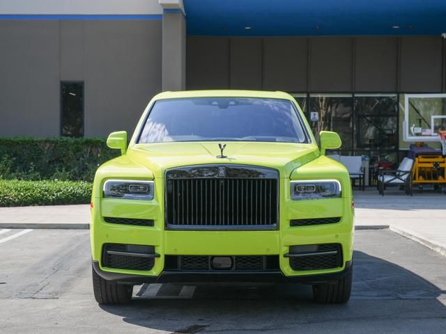 2022 Rolls-Royce Cullinan Black Badge