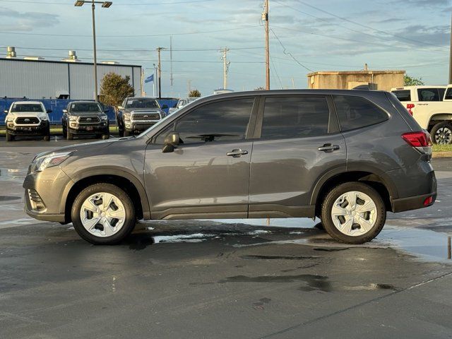 2022 Subaru Forester Base