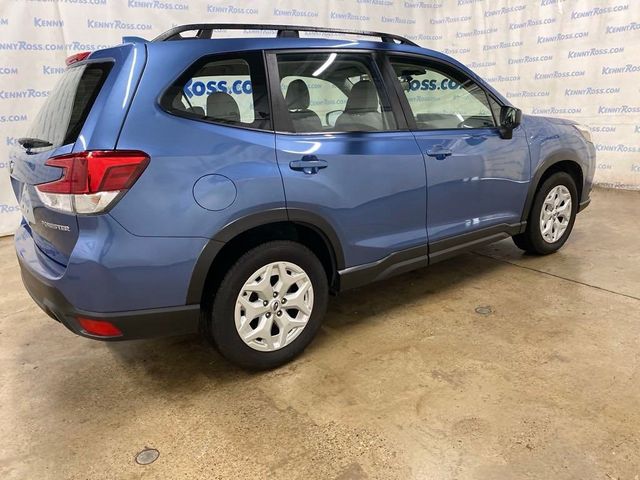 2022 Subaru Forester Base