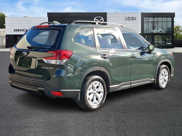 2022 Subaru Forester Base