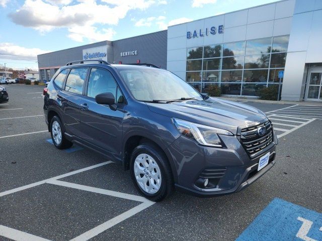 2022 Subaru Forester Base