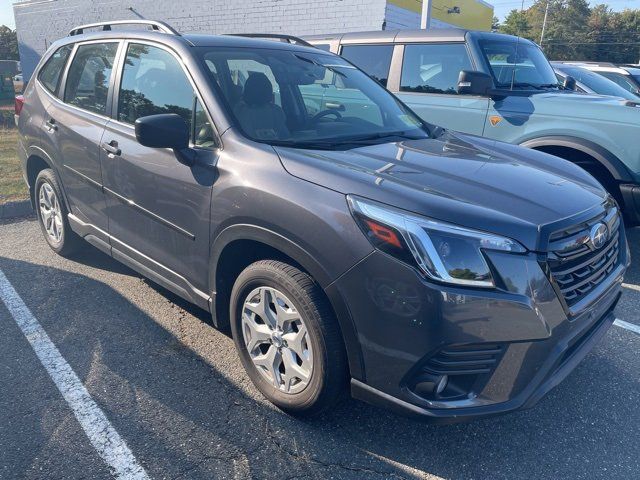 2022 Subaru Forester Base