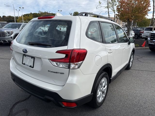 2022 Subaru Forester Base