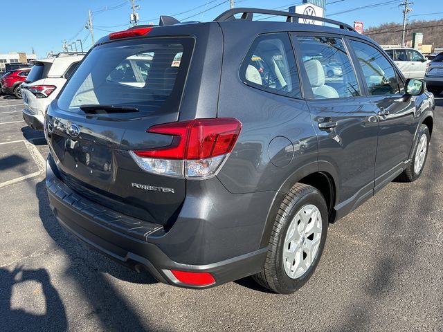 2022 Subaru Forester Base